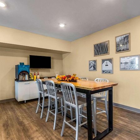 Woodspring Suites Miramar Luaran gambar