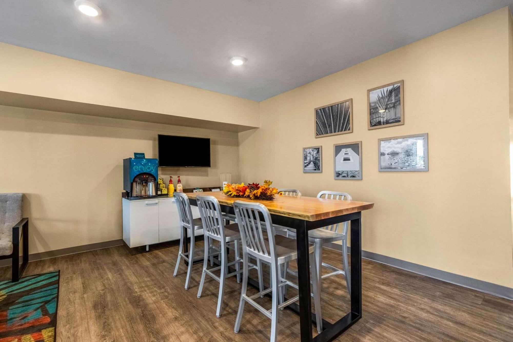 Woodspring Suites Miramar Luaran gambar