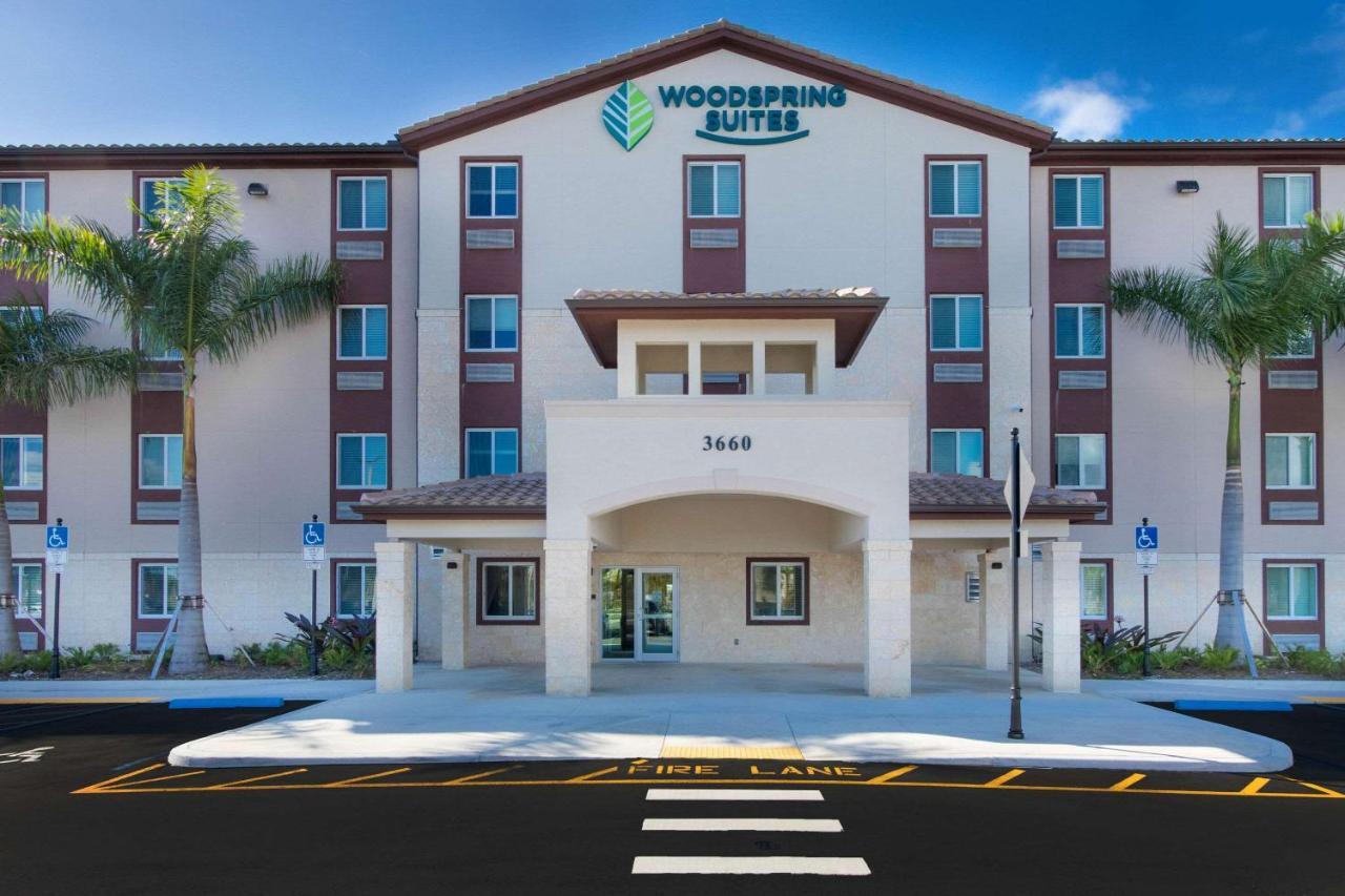 Woodspring Suites Miramar Luaran gambar