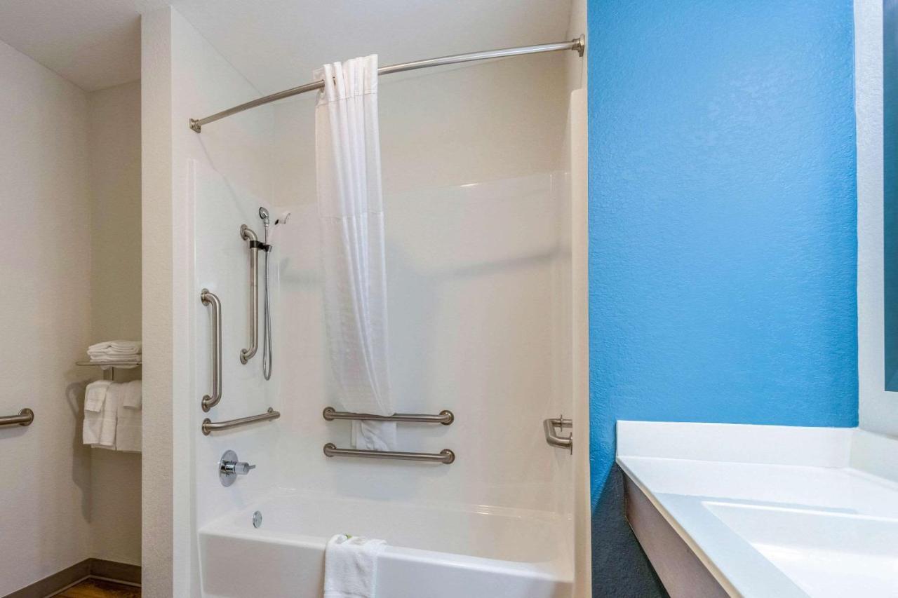Woodspring Suites Miramar Luaran gambar