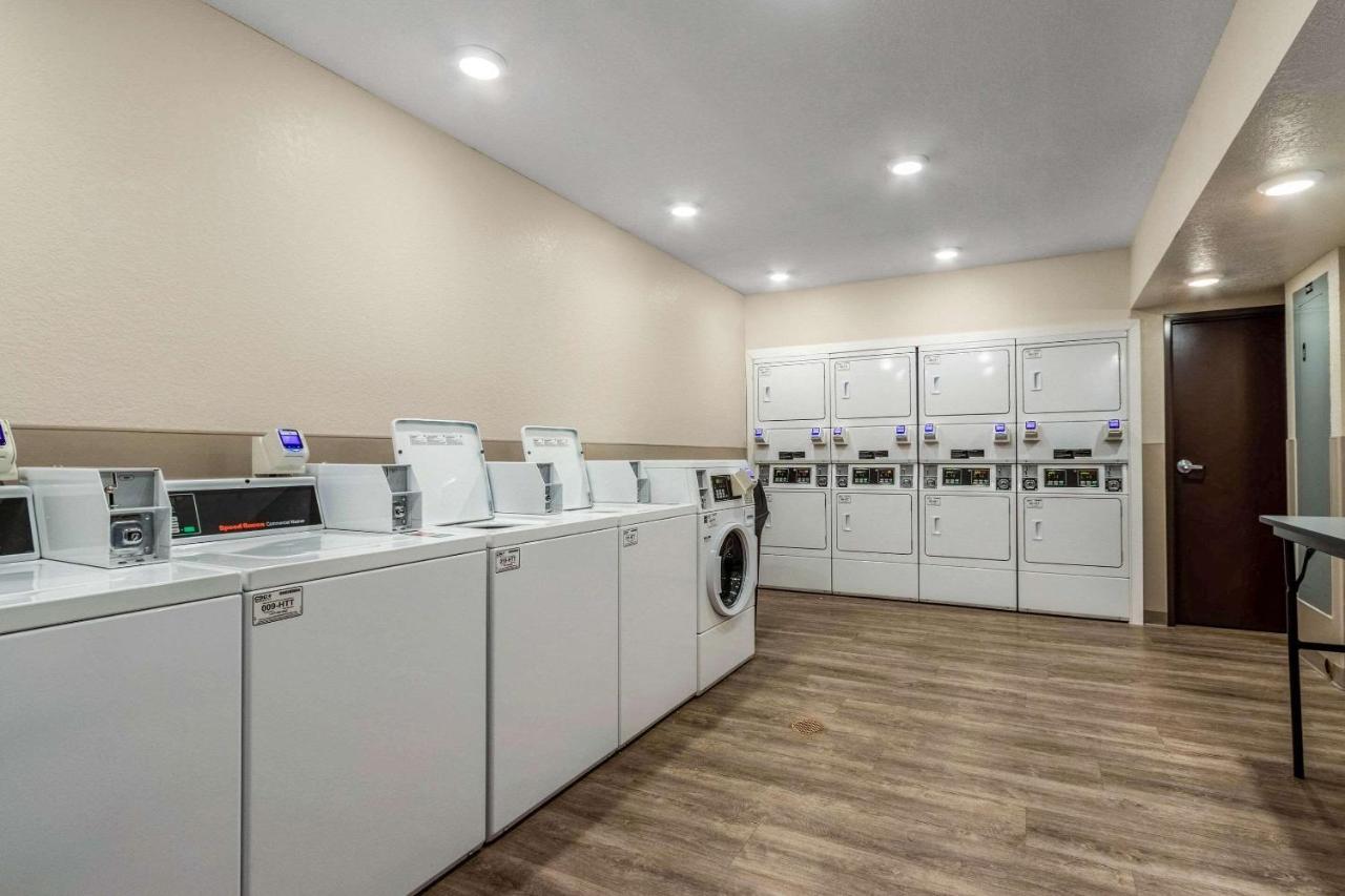 Woodspring Suites Miramar Luaran gambar